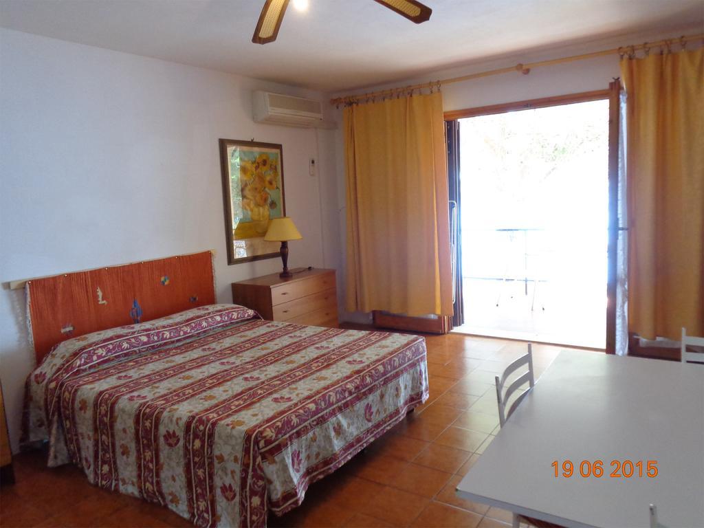 Residence La Calle Isola D'Elba Room photo